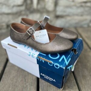 Arizona Metallic Bronze Lloyd Mary Jane Flats sz 6M